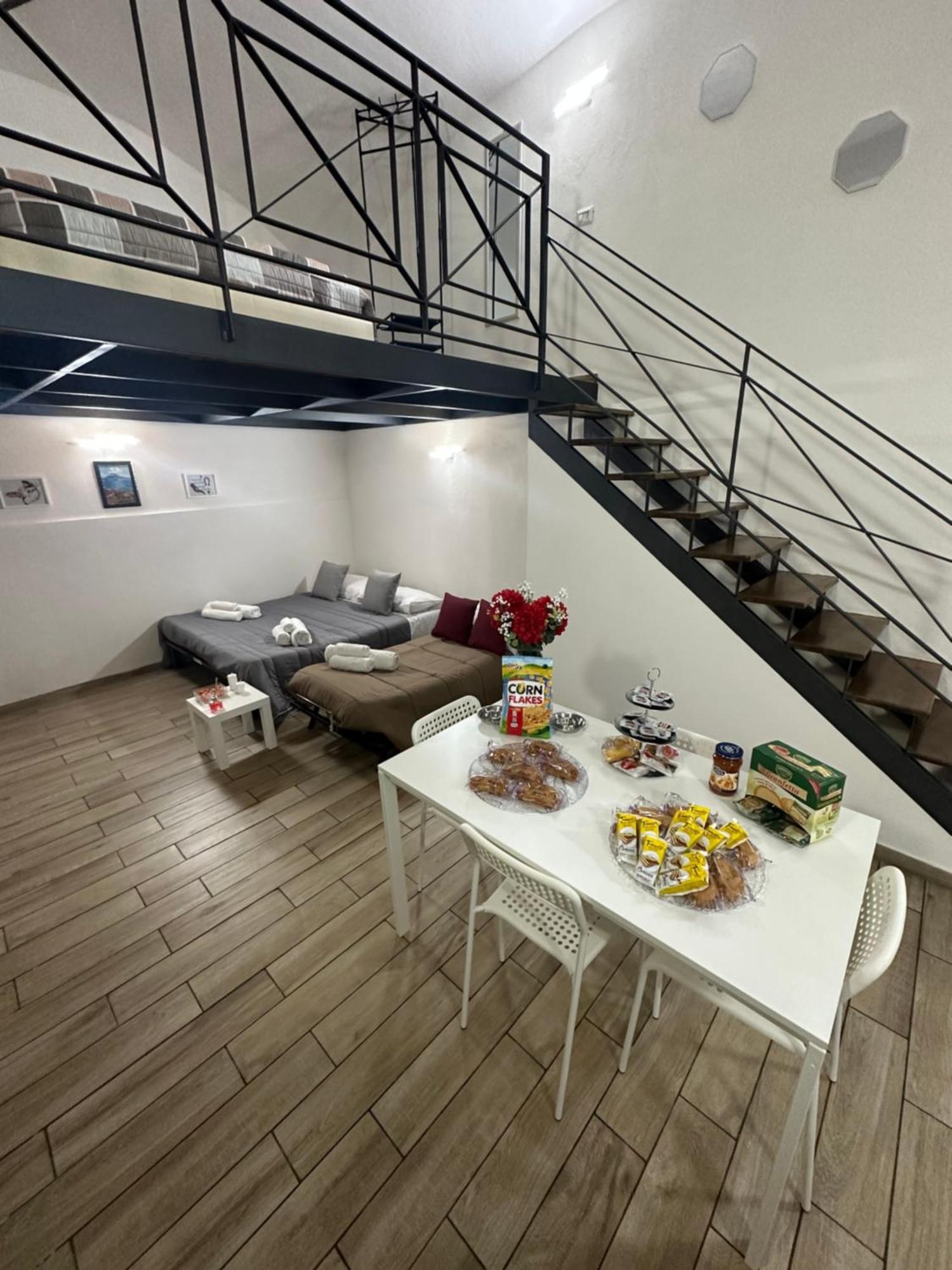 Aurora House Leilighet Napoli Eksteriør bilde